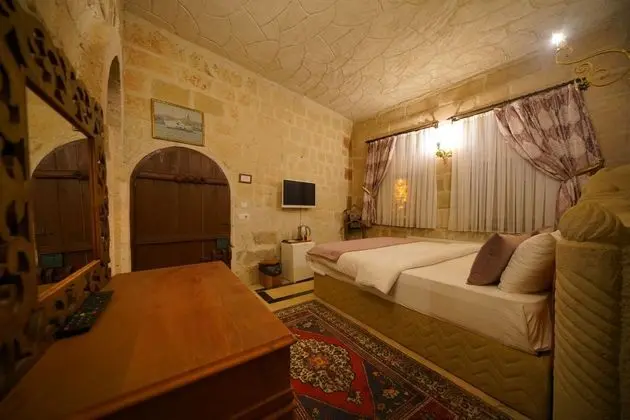 Şırahane Standard Double Taş Oda