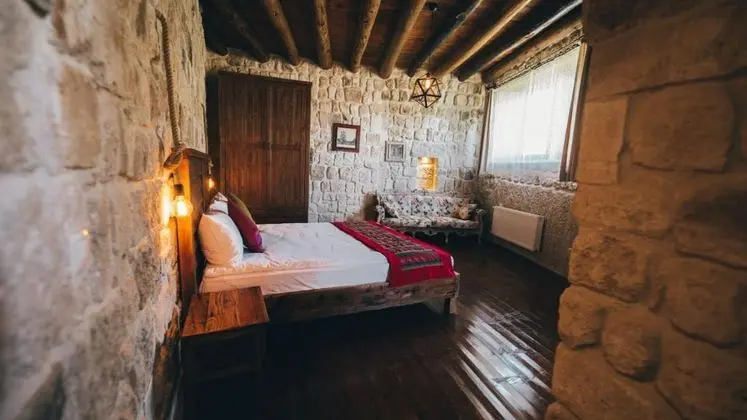 Cave Suite, , Şömineli ve Jakuzili