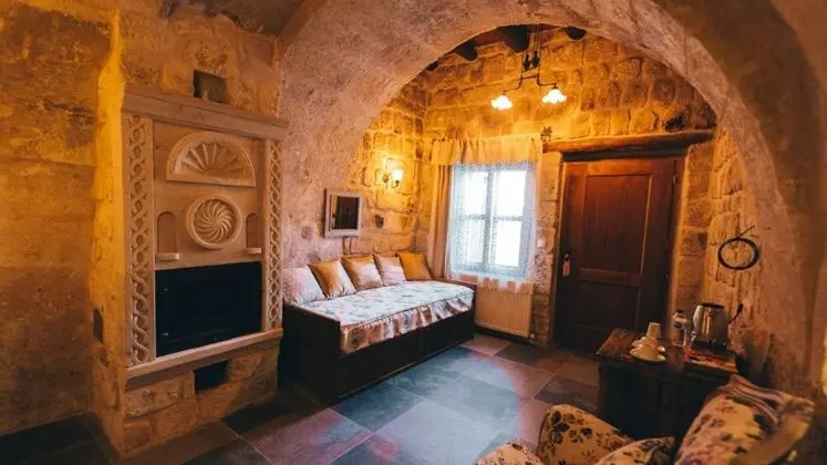 Cave Suite, , Şömineli ve Jakuzili