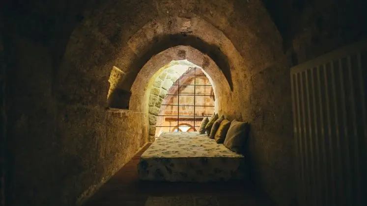 Deluxe Cave, , Jakuzili