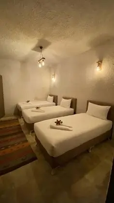 Classic Üç Kişilik Oda