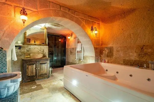 Deluxe Oda Türk Hamamlı, Bahçe Manzaralı, Jakuzili
