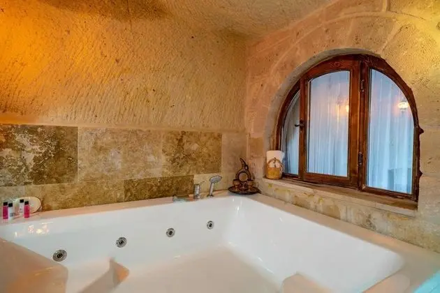 Deluxe Oda Türk Hamamlı, Bahçe Manzaralı, Jakuzili
