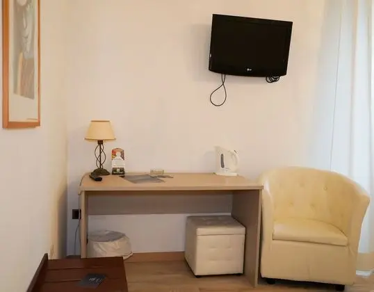 Classic Üç Kişilik Oda, Sigara İçilmez