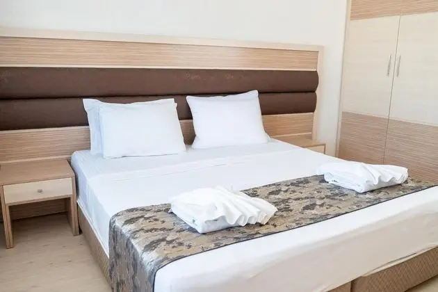 Standart Oda, Kısmi Deniz Manzaralı, Balkonlu