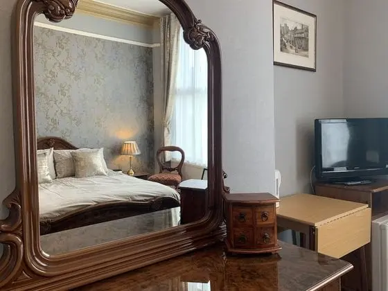Deluxe Tek Büyük Yataklı Oda, Küvet (Room 5 A)
