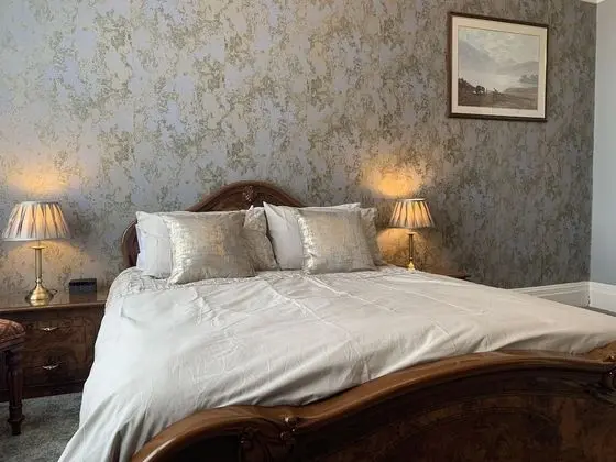 Deluxe Tek Büyük Yataklı Oda, Küvet (Room 5 A)