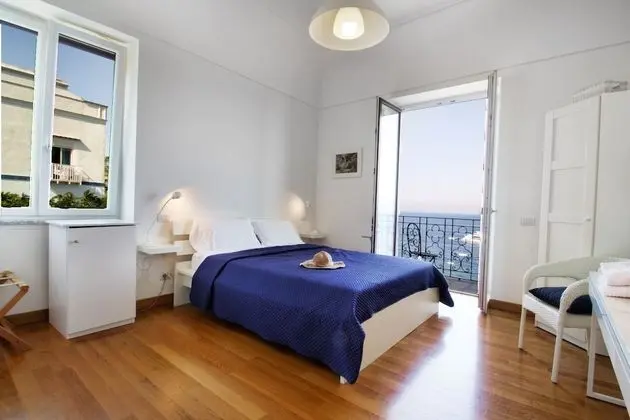 Deluxe Tek Büyük Yataklı Oda, Deniz Manzaralı
