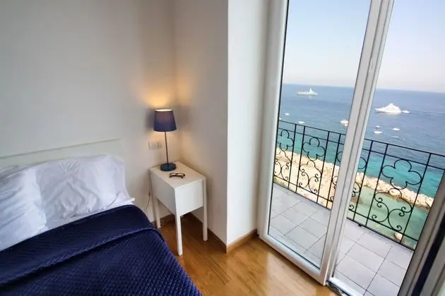 Deluxe Tek Büyük Yataklı Oda, Deniz Manzaralı