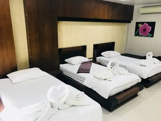 Deluxe Üç Kişilik Oda, Özel Banyo, Bahçe Manzaralı