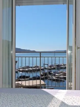 Panoramic Tek Büyük Yataklı Oda, Göl Manzaralı