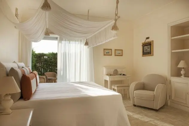 Classic Tek Büyük Yataklı Oda (Garden Side)