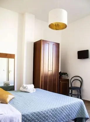 Tek Büyük veya İki Ayrı Yataklı Oda