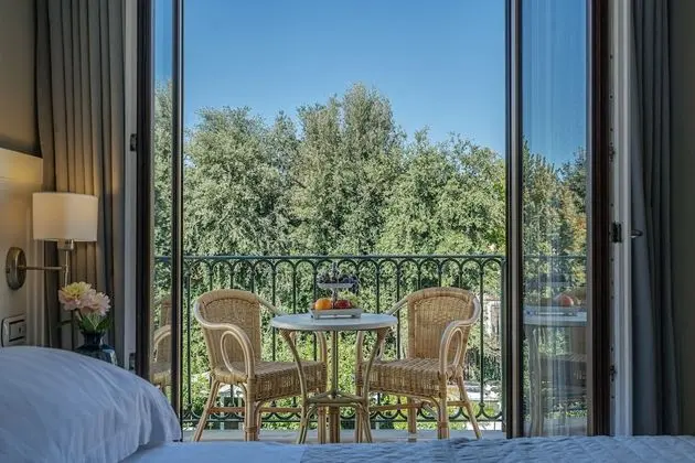 Standard Tek Büyük Yataklı Oda, Balkon, Bahçe Manzaralı