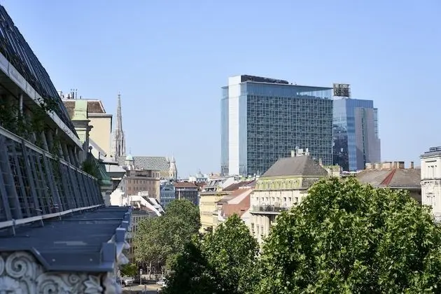 Standard Oda, Balkon