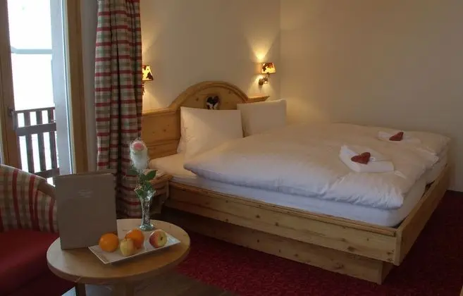 Comfort Tek Büyük Yataklı Oda, Dağ Manzaralı