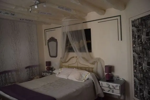 Tek Büyük Yataklı Oda, Balkon