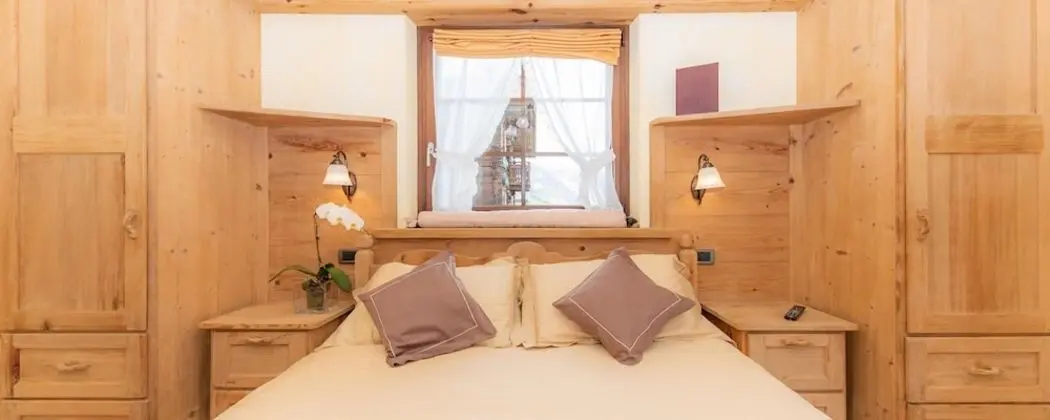 Comfort Tek Büyük Yataklı Oda