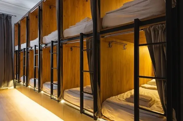 Ortak Ranzalı Oda, Karma Ranzalı Oda