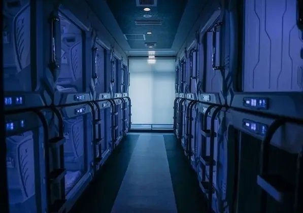 Standard Kulübe, Sadece erkekler için