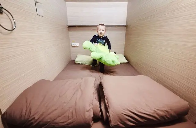 Tek Büyük Yataklı Oda (Capsule)