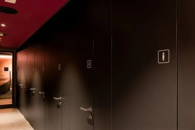 Female Only - Swiss Capsule (upper level)