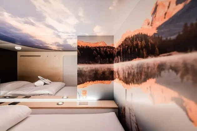 Swiss Capsule - upper level