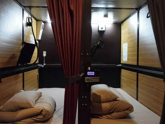 Superior Kulübe, Sadece erkekler için, Sigara İçilmez (H200cm)