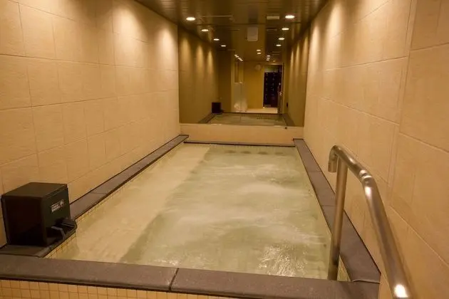 Superior Kulübe, Sadece erkekler için, Sigara İçilmez (H200cm)