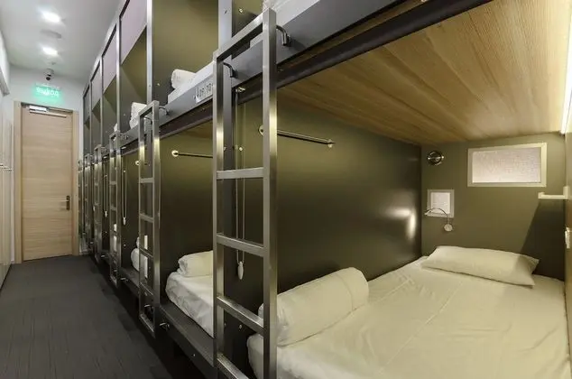 Ortak Ranzalı Oda, Sadece erkekler için (12 beds)