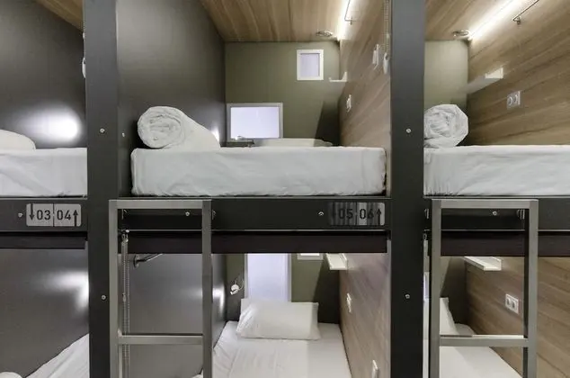 Ortak Ranzalı Oda, Sadece erkekler için (12 beds)