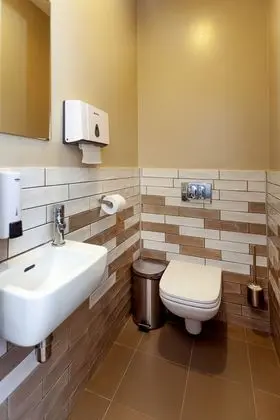 Panoramic Tek Büyük Yataklı Oda