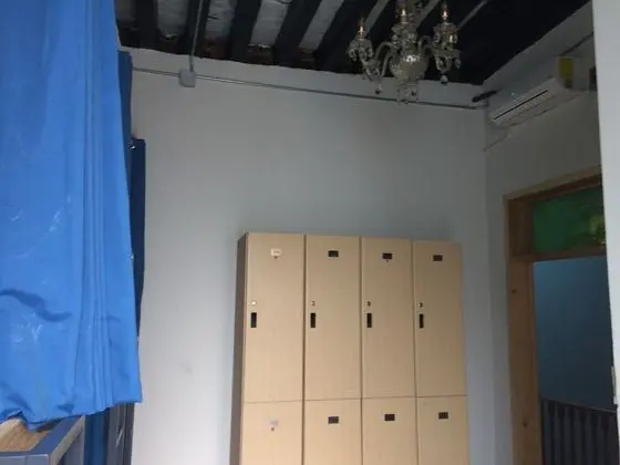 Shared Dormitory, Mixed Balcony (8 Beds)