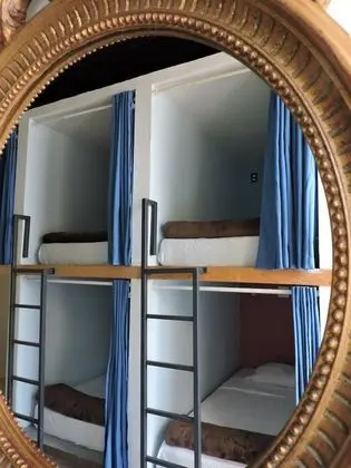 Shared Dormitory, Mixed Balcony (8 Beds)