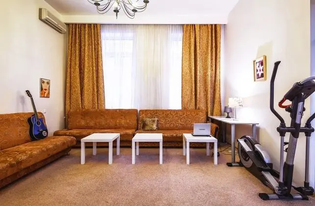 Oda, Sigara İçilmez, Şehir Manzaralı (Room)