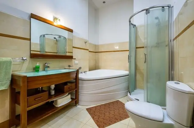 Oda, Sigara İçilmez, Şehir Manzaralı (Room)