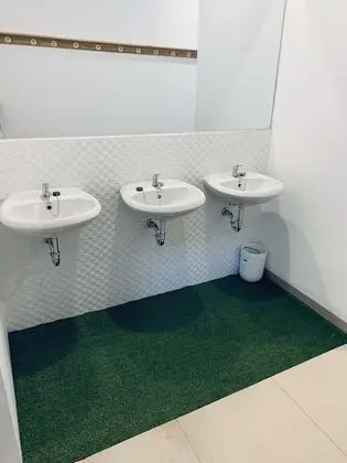 Basic Ortak Ranzalı Oda, Sadece kadınlar için, Sigara İçilmez