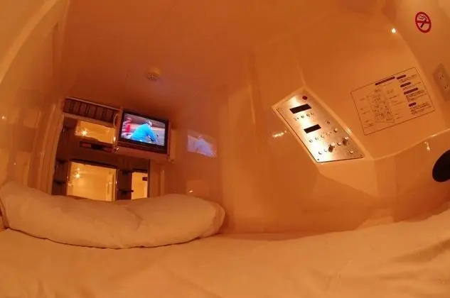 Standard Capsule Room, Men Only (With Spa Option, Tattoo may not be permitted. Pay at the hotel.)
