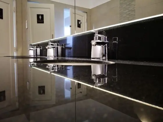 Single Room (No Television)