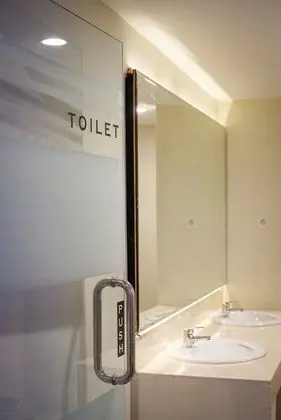 Ortak Ranzalı Oda, Karma Ranzalı Oda