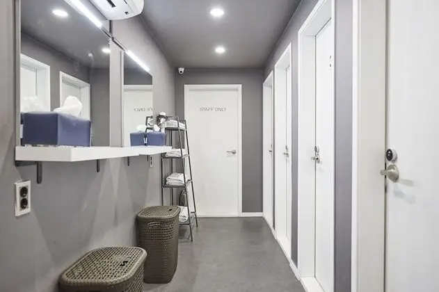 Basic Ortak Ranzalı Oda, Sadece kadınlar için