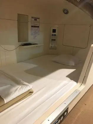 Erkek Yurdu, Bir Tek Kişilik Yataklı
