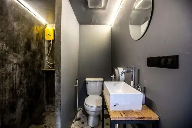 Capsule with Shared Bathroom