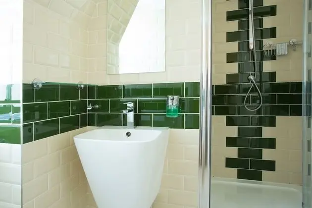 Superior Oda, Banyolu/Duşlu