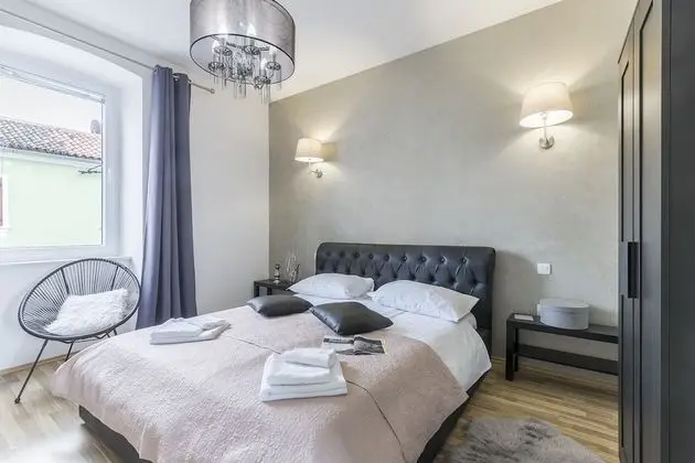 Exclusive Apartment (3)