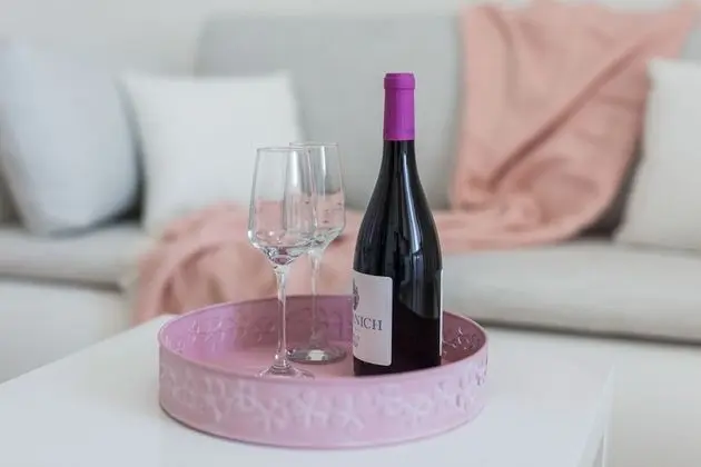 Exclusive Apartment (3)