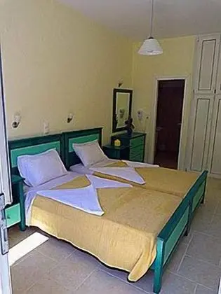 Tek Büyük Yataklı Oda