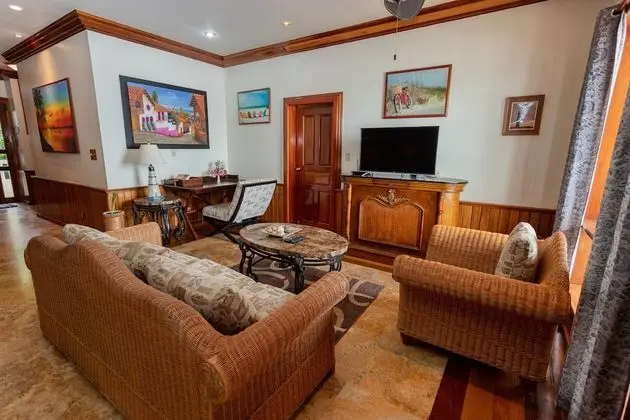 2 Bedroom Condo