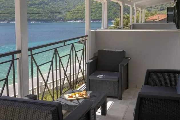 Apart Daire, Deniz Manzaralı