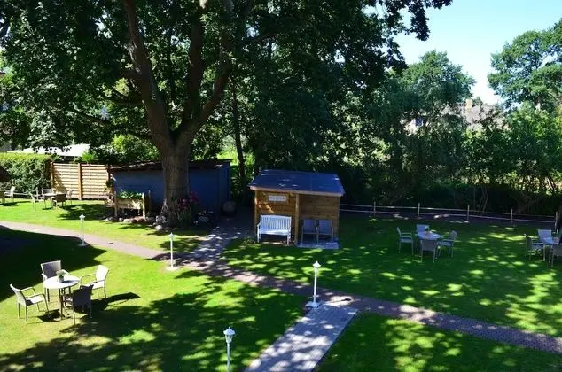 Standard Apart Daire, 1 Yatak Odası, Teras, Bahçe Manzaralı